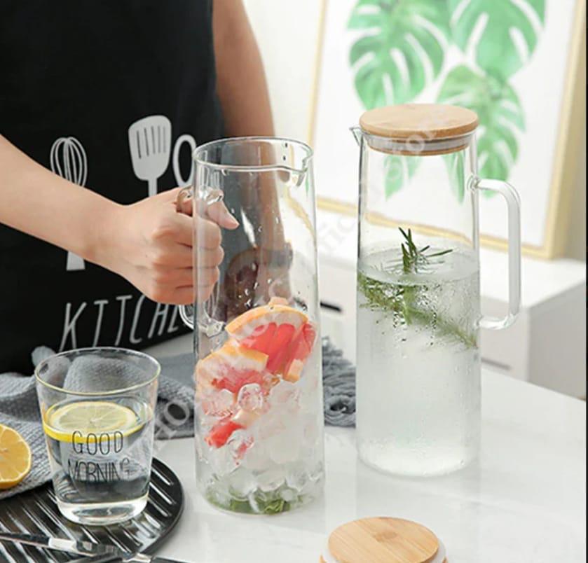 Borosilicate Glass Jug Pitcher Tea with Bamboo Lid 4 Borosilicate Glass Jug Pitcher Tea with Bamboo Lid - Image 4